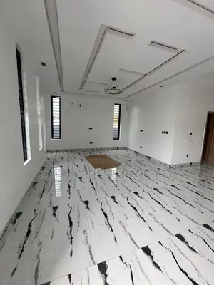 Furnished 5bdrm Duplex in Ikota for sale