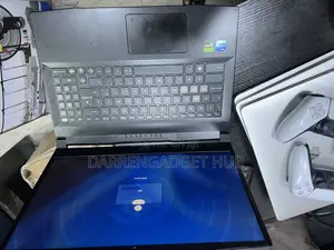 Laptop MSI Katana 15 16GB Intel Core I7 SSD 1T
