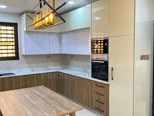 Exquisite Kitchen Cabinets