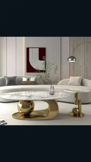 High Quality Imported Marble Centre Table And Side Stool