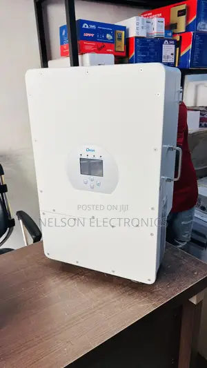 Deye 12kw 3 Phase Hybrid Inverter With 2 48volt Controller