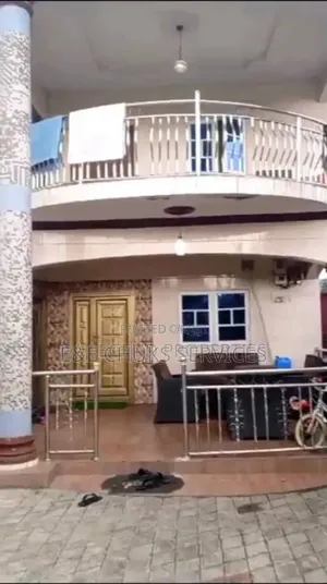 4bdrm Duplex in Obio-Akpor for sale