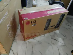 Party Perfect LG Built-in Subwoofer(Lhd675bg)