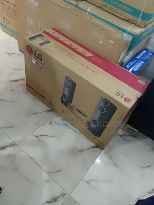 Family-Friendly LG Built-in Subwoofer(Lhd675bg)