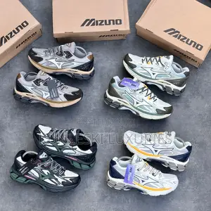 Original Mizuno Wave Rider 10 Sneakers Collections