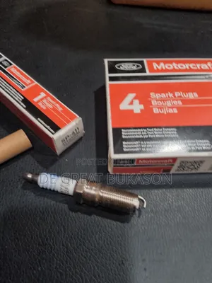 Spark Plugs Platinum Motor Craft