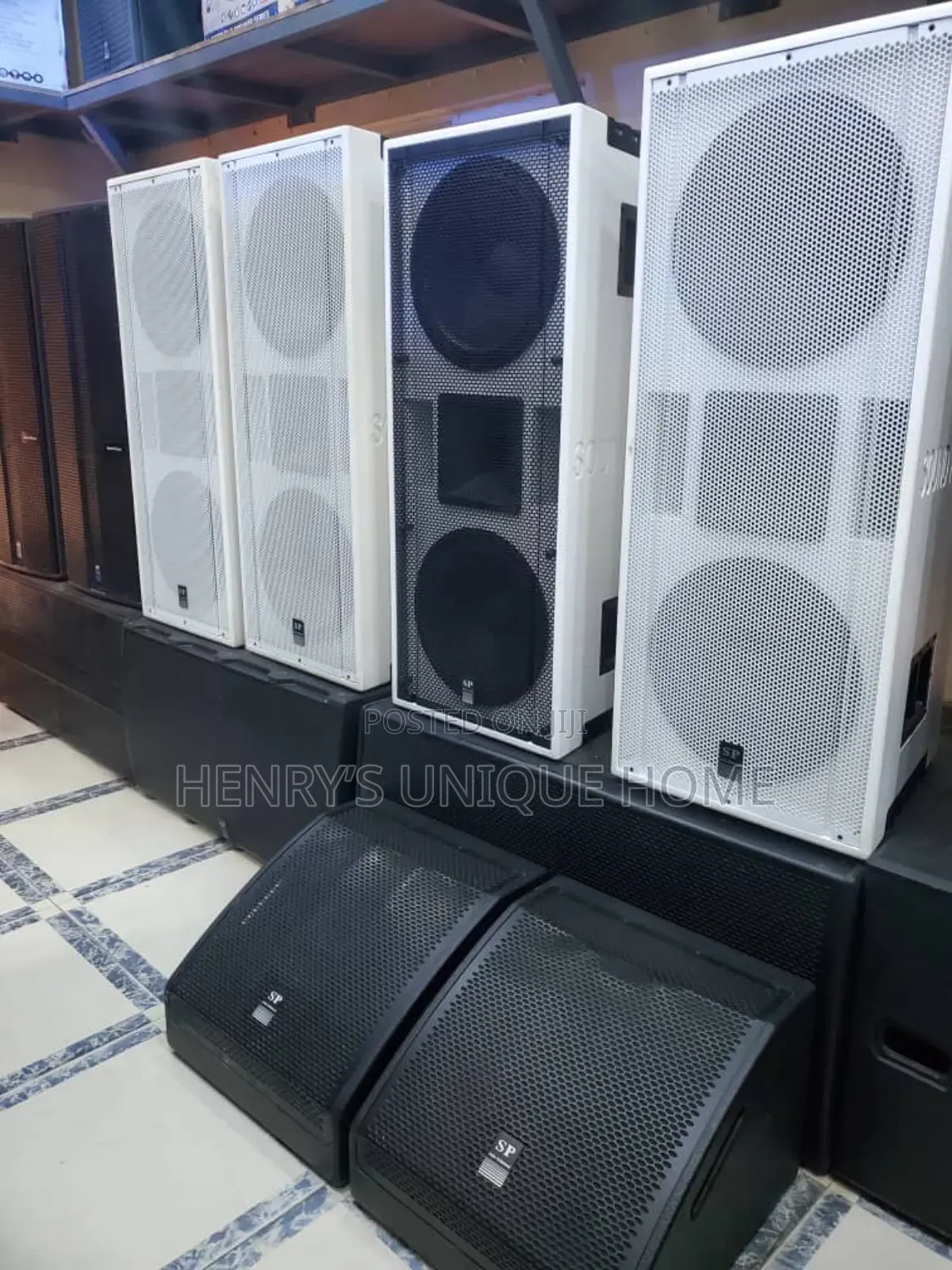 Speaker.215 Modle