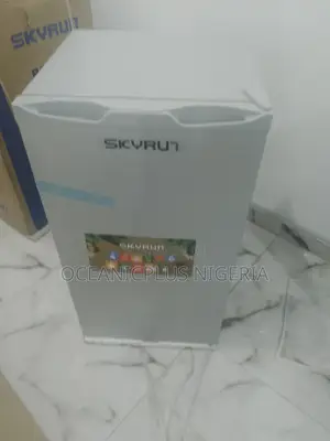 Efficient 90L Single Door Skyrun Refrigerator