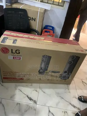 Housecinema 1000W LG Powerful Bass With Built in Subwoofer