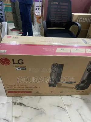 Leisurelounge 1000W LG Powerful Bass Et Built in Subwoofers