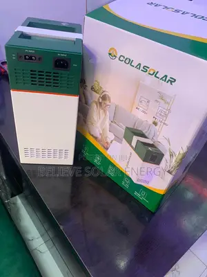 1kwh Cola Solar Generator With Solar Panel Lithium Battery