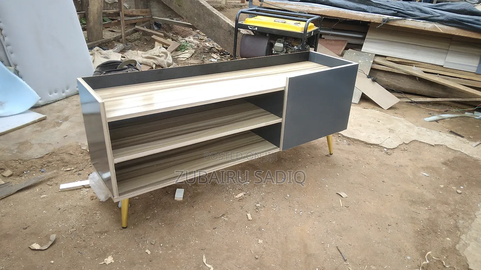 Tv Stand 4ft by 20inch