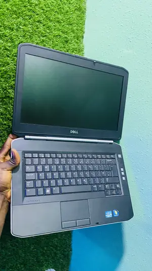Laptop Dell Latitude E5420 8GB Intel Core I3 HDD 500GB