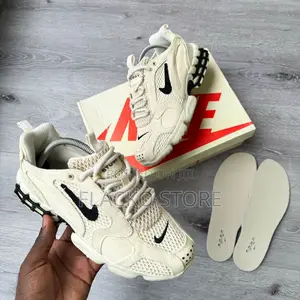 Original Nike X Stüssy Air Zoom Spiridon Fossil Sneakers