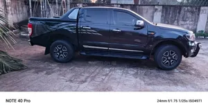 Rolling Boot Cover With Complete TRD Spoiler?! 7/+=-