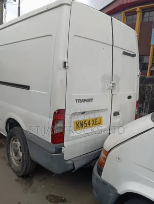 Ford Transit 2004 White