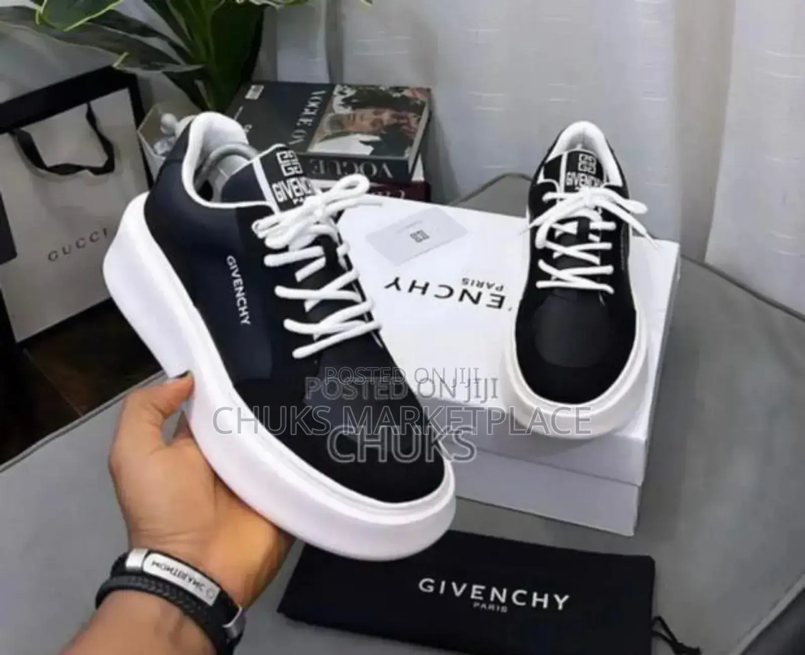 Givenchy, Sneakers