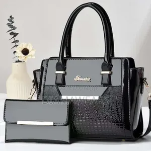 Ladies Beautiful Stylish Unique Black Shoulder Hand Bag