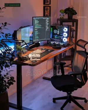 Brown Top Electric Adjustable Desk 1.4 Meter