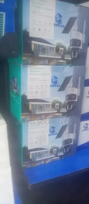 Triple Lens Solar PTZ Camera