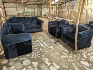 Complete Set of Tufted Chair