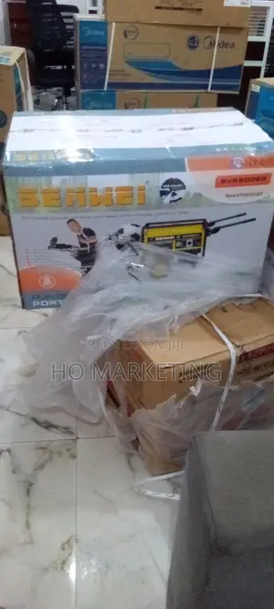 Senwei Portable 4.5kva Key Start Generator-Sv6200e2