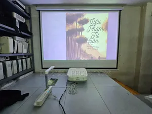UK TV Projector Short Throw Projector Lagos ,Abuja ,Delta