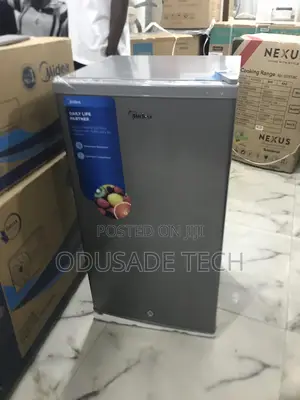 Healthy Harvest Midea 90 Litres Single Door Refrigerator