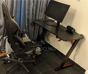 Gaming Chair With Headrest and Footrest With Gaming Chair