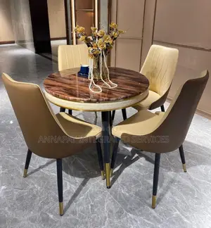 Round Classy Design 4 Seater Dining Set