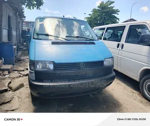 Volkswagen Transporter 2004 Blue