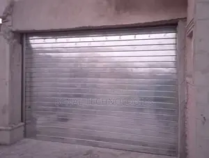 Lockable Roller Door