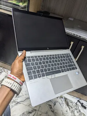 Laptop HP EliteBook X360 1040 G7 32GB Intel Core I7 SSD 1T