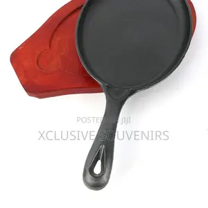 High Quality Oval Shape Shallow Flat Cast Iron Non-Stick Pan