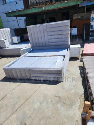 5ft Tall 6by6 Upholstery Bed Stand