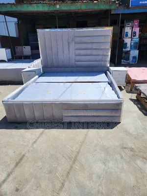 Luxury Bed With Two Side Cupboards