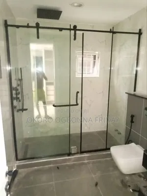 Berlin Shower Cubicle