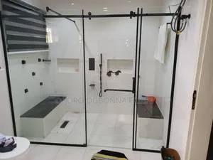 Spark White Shower Cubicle