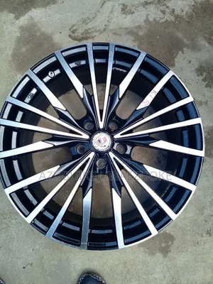 20" Rim Lexus