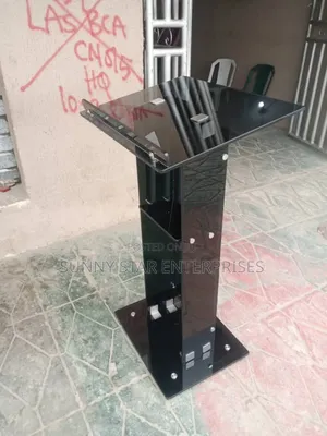 High Quality Unique Thick Glass Pulpit for Church
