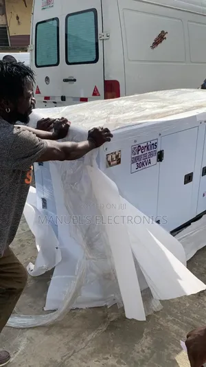 (Sp30kva)Perkins Diesel Soundproof Generator 100% Copper Coi