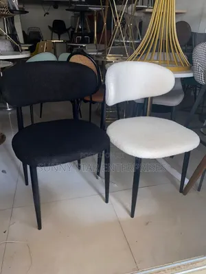 High Quality Imported Chair for Restaurants, Bars and Dinnin