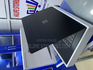 New Laptop Microsoft Surface Laptop 5 32GB Intel Core i7 SSD 1T
