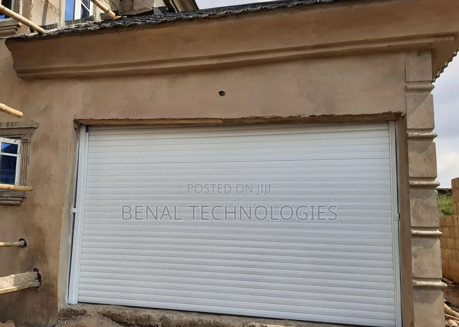 High-Tech Garage Shutter Automation