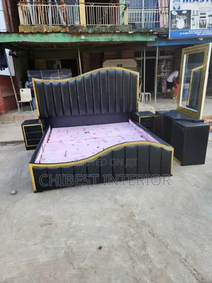 5ft Tall 6by6 Bed With Dressing Mirror and Two Side Cupboard