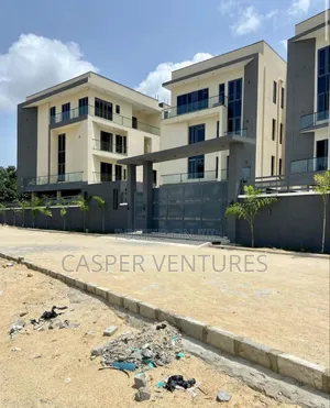 4bdrm Townhouse/Terrace in Londer, Lekki Phase 1 for sale