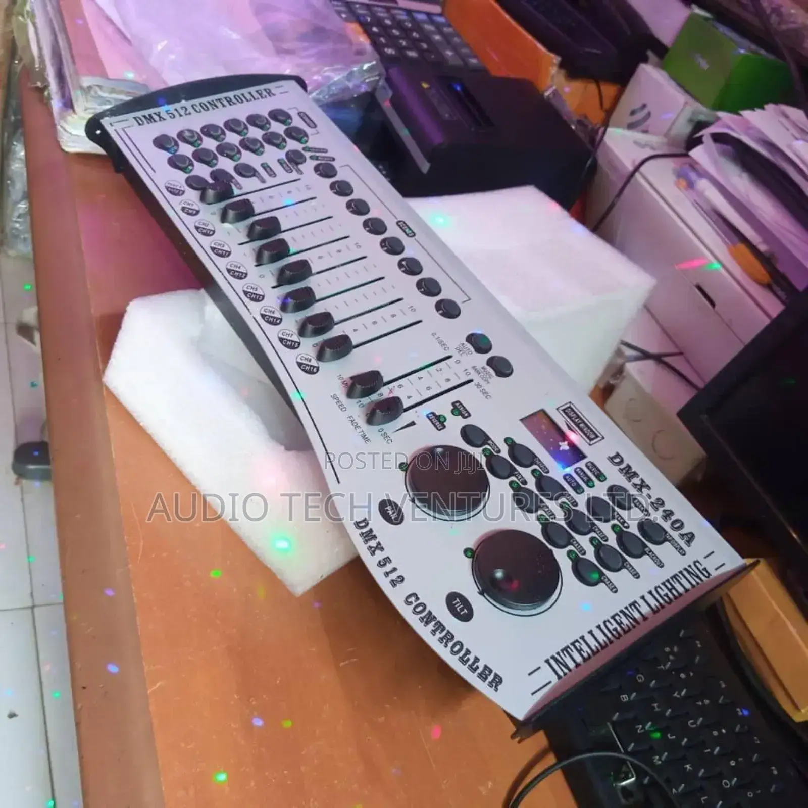 Intelligent Lighting DMX-240a Controller