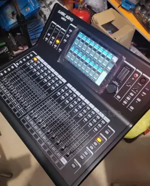 Classic Audio Digital Mixer Lm 24 Channel