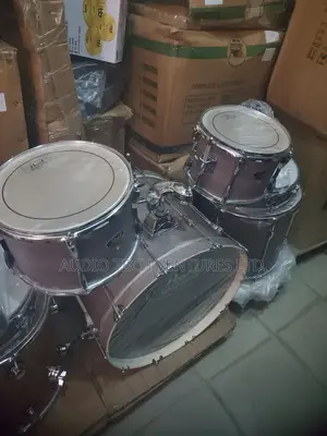 Pearl Roadshow Drum Power Lux