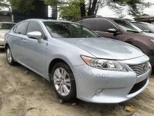 Lexus ES 2015 Gray